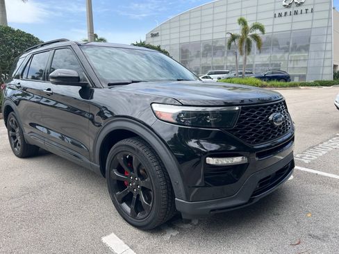 Used 2021 Ford Explorer ST w/ Equipment Group 401A AWD/4WD image 5