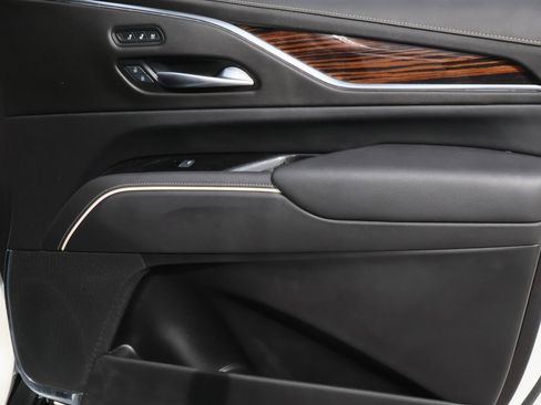 Certified 2024 Cadillac Escalade Premium Luxury RWD image 21