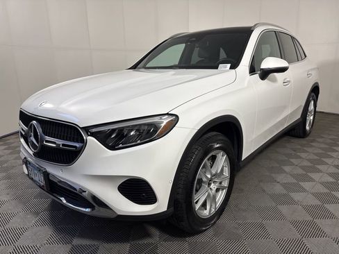 Certified 2025 Mercedes-Benz GLC 300 4MATIC image 12