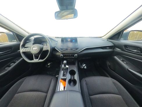 Used 2025 Nissan Altima 2.5 S image 55