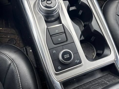 Used 2020 Ford Explorer Limited AWD/4WD image 23