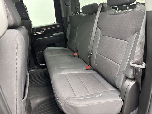 Used 2024 GMC Sierra 2500 SLE w/ SLE Convenience Package image 6