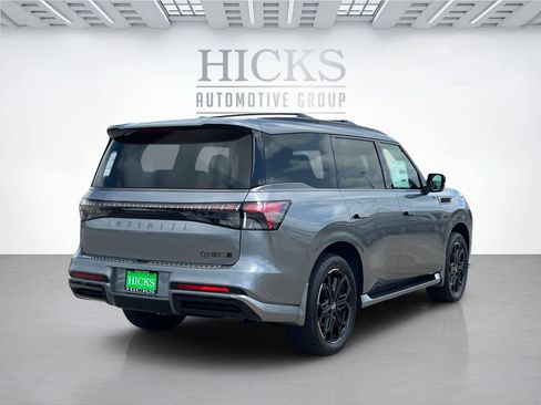 New 2026 INFINITI QX80 4WD w/ Sport Exterior Package image 5