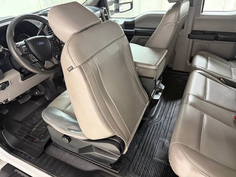 Used 2019 Ford F250 XL w/ Power Equipment Group AWD/4WD image 53