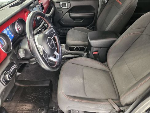 Used 2021 Jeep Gladiator Rubicon AWD/4WD image 13