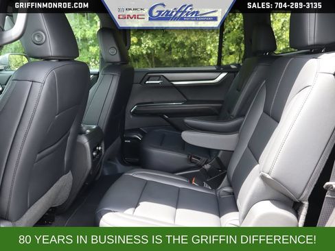 New 2026 GMC Acadia Elevation w/ Black Edition FWD image 30