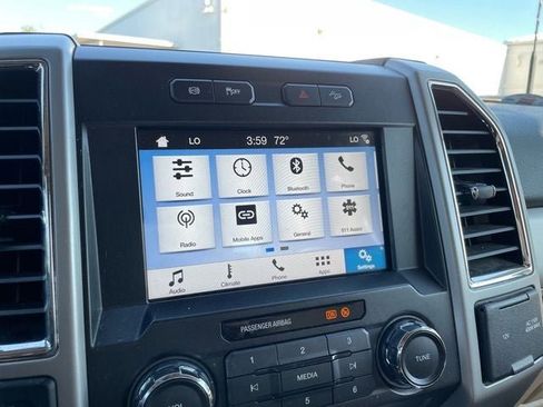 Used 2018 Ford F250 Lariat w/ Chrome Package image 21