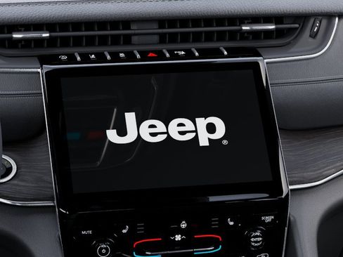 New 2025 Jeep Grand Cherokee L Limited w/ Black Appearance Package AWD/4WD image 32