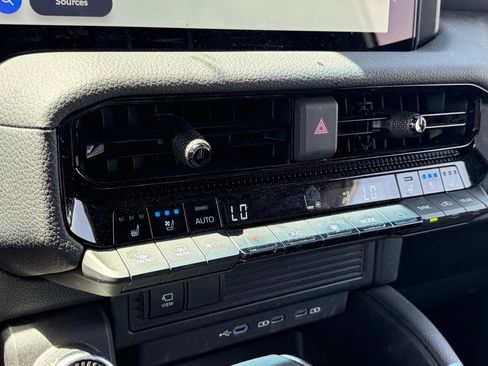 Used 2025 Toyota Land Cruiser AWD/4WD image 9