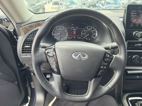 Used 2023 INFINITI QX80 Premium Select w/ All-Season Package AWD/4WD image 8