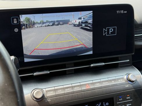 Used 2024 Hyundai Kona SEL AWD/4WD image 34