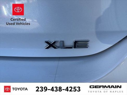 Certified 2025 Toyota Highlander XLE image 5