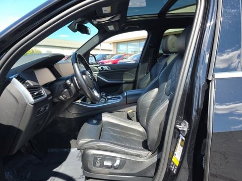 Used 2023 BMW X5 xDrive40i w/ Premium Package image 13