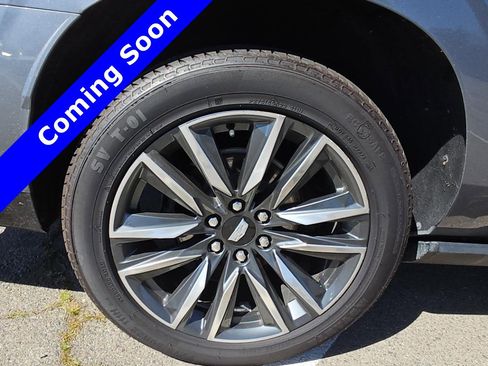 Used 2021 Cadillac Escalade ESV Sport Platinum image 6