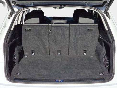 Certified 2023 Audi Q5 e Premium Plus w/ Premium Plus Package image 12