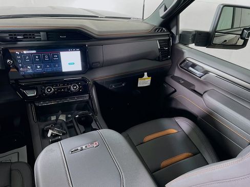New 2026 GMC Sierra 3500 AT4 w/ AT4 Premium Plus Package AWD/4WD image 18