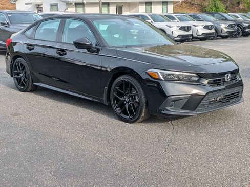 Used 2023 Honda Civic Sport image 8