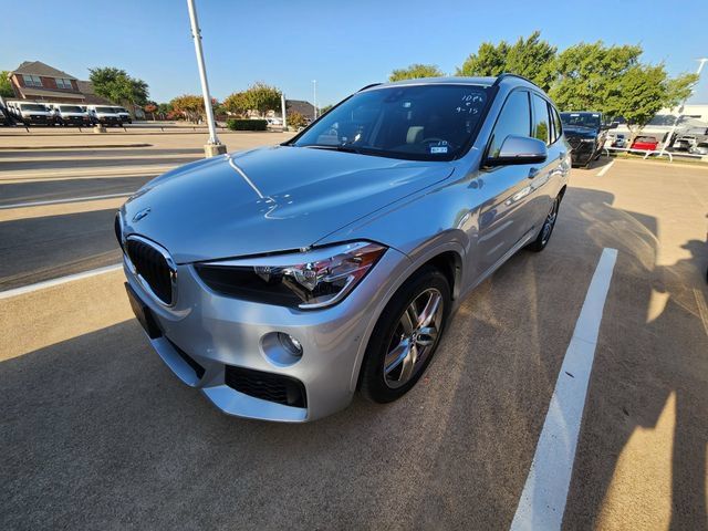 Used 2019 BMW X1 xDrive28i w/ M Sport Package AWD/4WD image 3