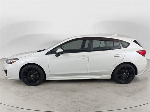 Used 2019 Subaru Impreza 2.0i Sport image 2