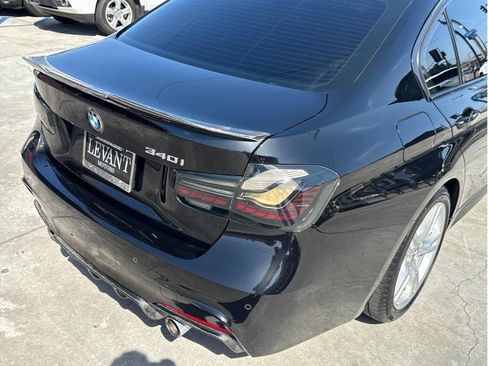 Used 2018 BMW 340i Sedan RWD image 14
