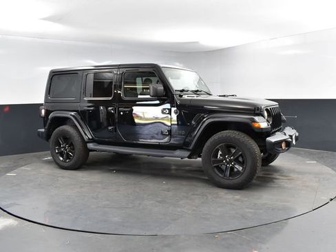 Used 2021 Jeep Wrangler Unlimited Sahara image 11