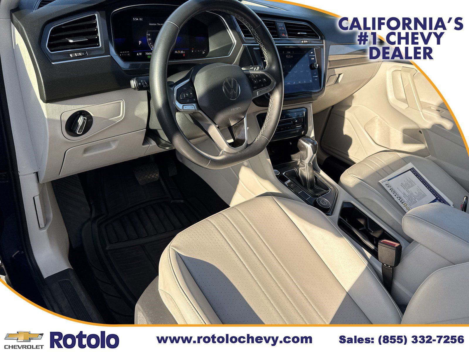Used 2022 Volkswagen Tiguan SE AWD/4WD image 13