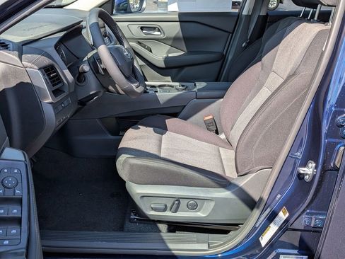 New 2026 Nissan Rogue SV image 10