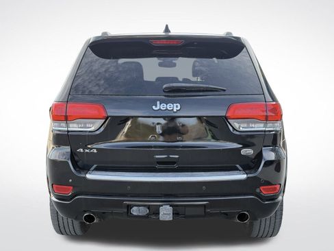 Used 2017 Jeep Grand Cherokee Overland image 9