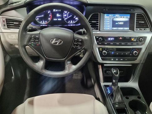 Used 2016 Hyundai Sonata SE image 22