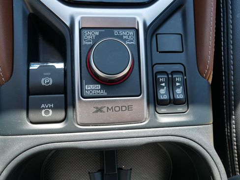 Used 2023 Subaru Forester Touring AWD/4WD image 28