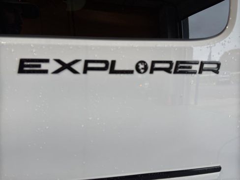 New 2025 Chevrolet Express 2500 image 13