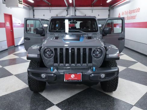 Used 2023 Jeep Wrangler Rubicon w/ Cold Weather Group image 28