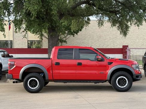 Used 2014 Ford F150 Raptor w/ Equipment Group 801A Luxury image 3