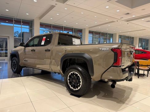 New 2026 Toyota Tacoma TRD Off-Road image 5