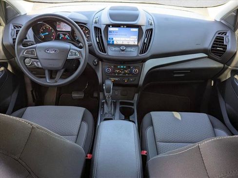 Used 2019 Ford Escape SE image 22