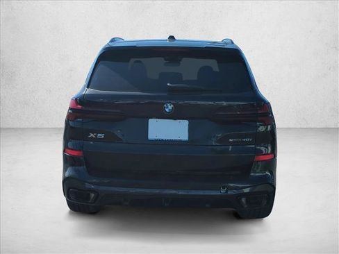 New 2026 BMW X5 sDrive40i w/ M Sport Package RWD image 8