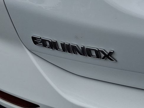 Certified 2023 Chevrolet Equinox LS FWD image 30