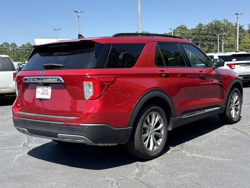 Certified 2022 Ford Explorer XLT w/ Equipment Group 202A RWD image 21