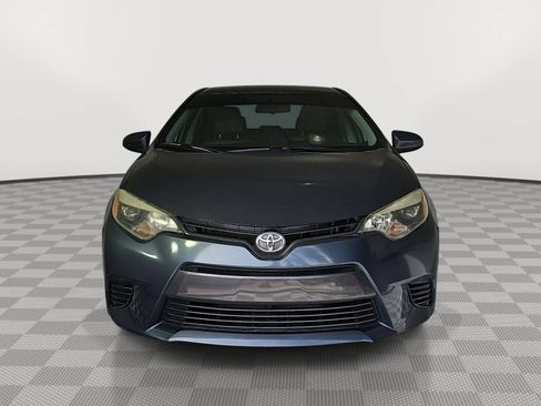 Used 2015 Toyota Corolla LE FWD image 3