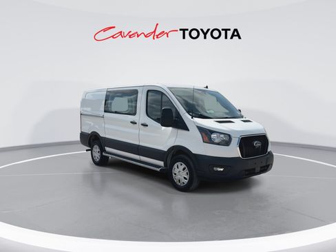Used 2025 Ford Transit 250 Low Roof w/ Exterior Upgrade Package RWD image 2
