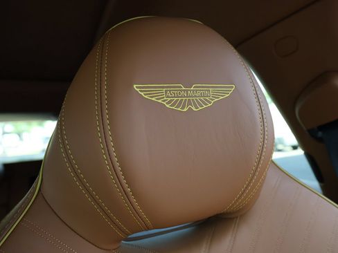 Used 2025 Aston Martin DBX 707 AWD/4WD image 30