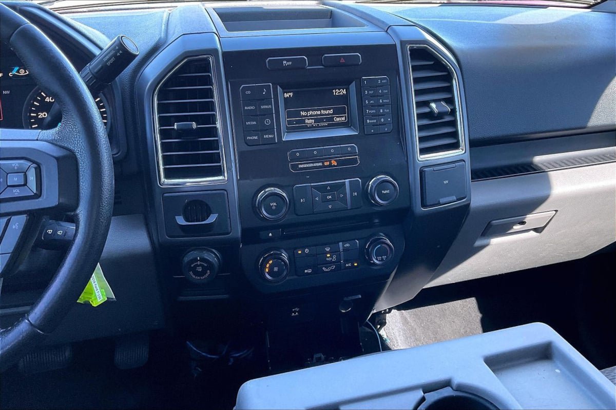 Used 2016 Ford F150 XLT w/ Equipment Group 301A Mid RWD image 6