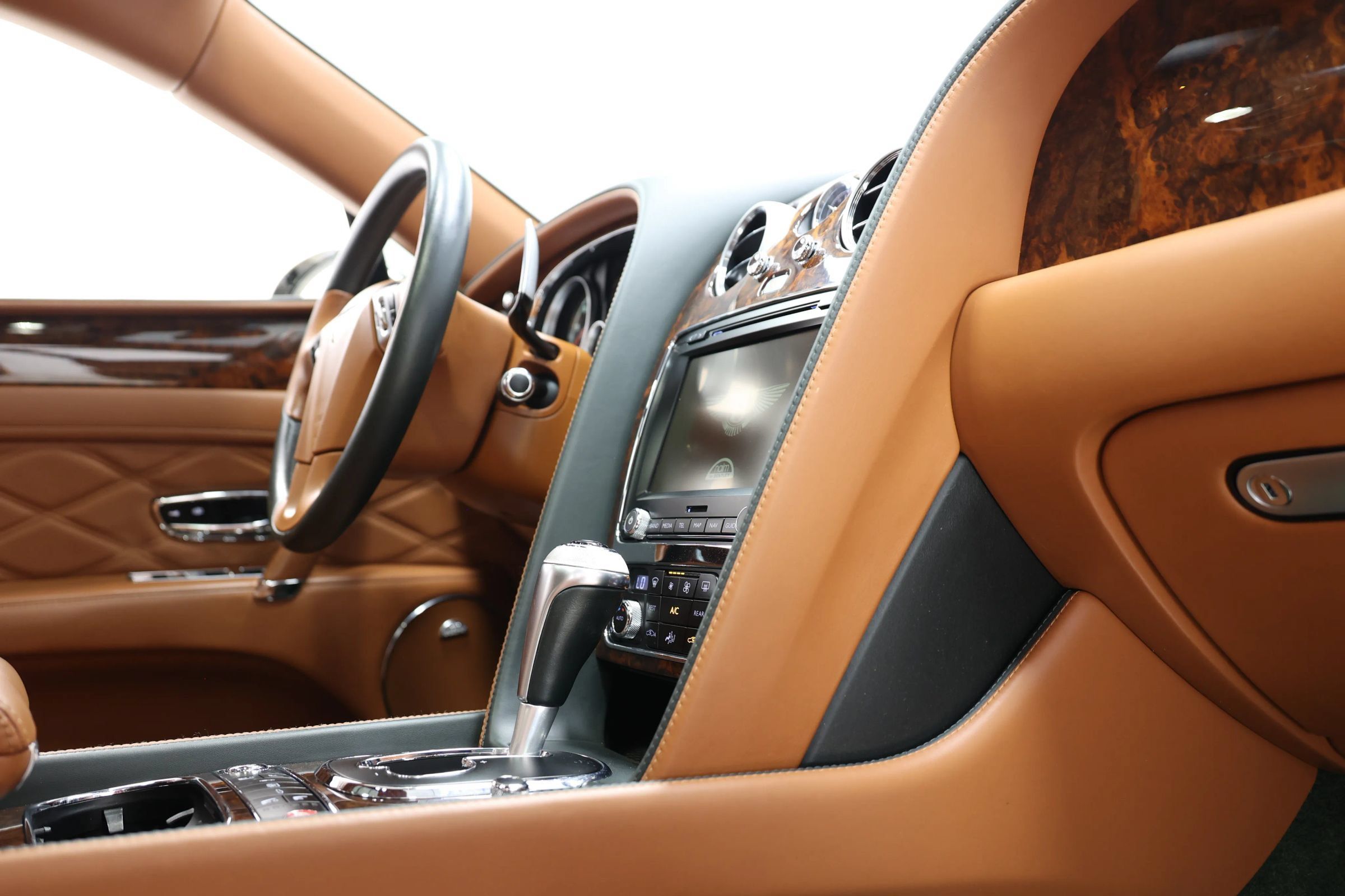 Used 2016 Bentley Flying Spur W12 AWD/4WD image 88
