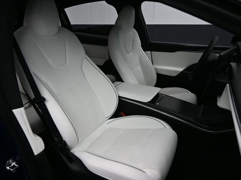 Used 2023 Tesla Model X Plaid AWD/4WD image 39