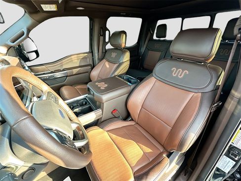 Used 2024 Ford F350 King Ranch w/ FX4 Off-Road Package image 22