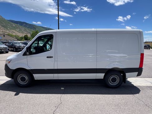 New 2026 Mercedes-Benz Sprinter 2500 image 8