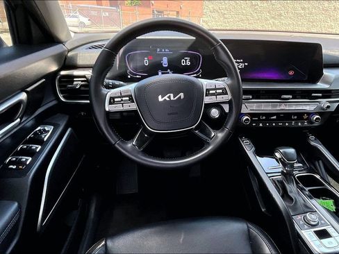 Used 2023 Kia Telluride S AWD/4WD image 5