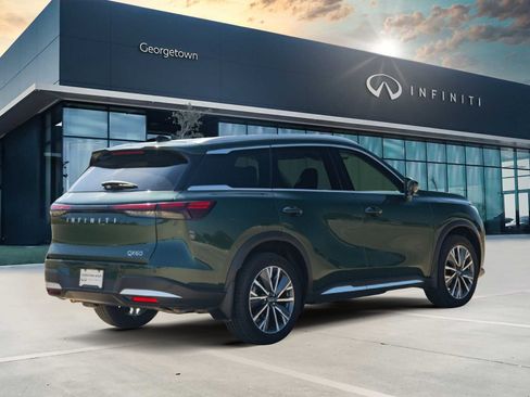 Certified 2026 INFINITI QX60 Luxe w/ Cargo Package FWD image 5