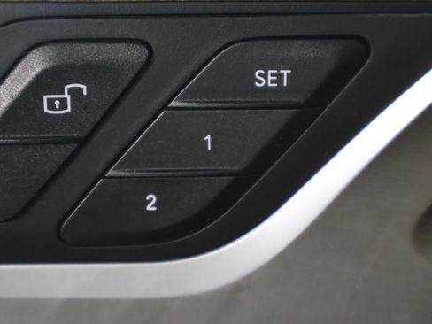 Used 2022 BMW X3 xDrive30i AWD/4WD image 38