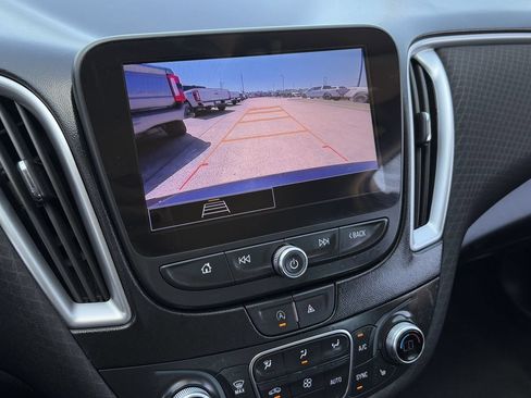 Used 2023 Chevrolet Malibu LT FWD image 21